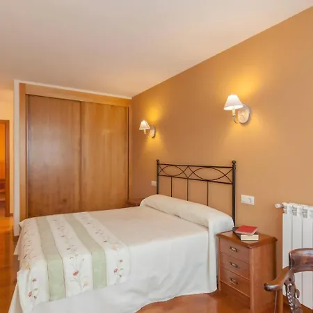 Ferienhaus La Casona De La Bisa En Villanueva De *