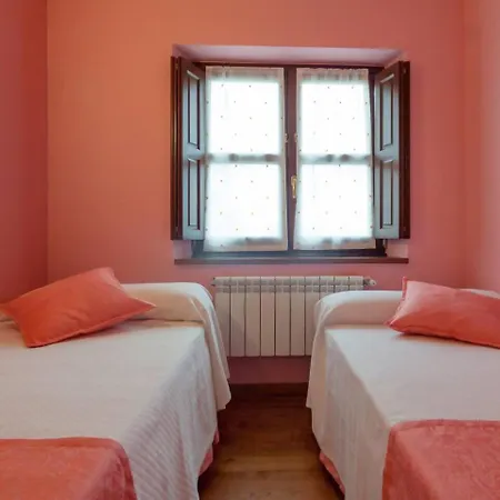 La Casona De La Bisa En Villanueva De Ferienhaus Colombres