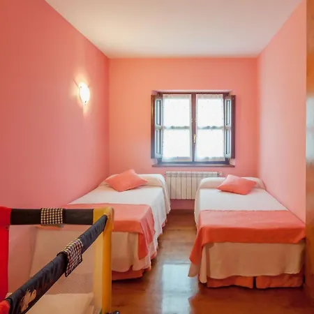 La Casona De La Bisa En Villanueva De Ferienhaus