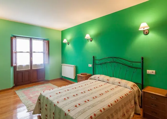 בית נופש La Casona De La Bisa En Villanueva De קולומברס