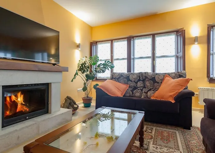 La Casona De La Bisa En Villanueva De * קולומברס