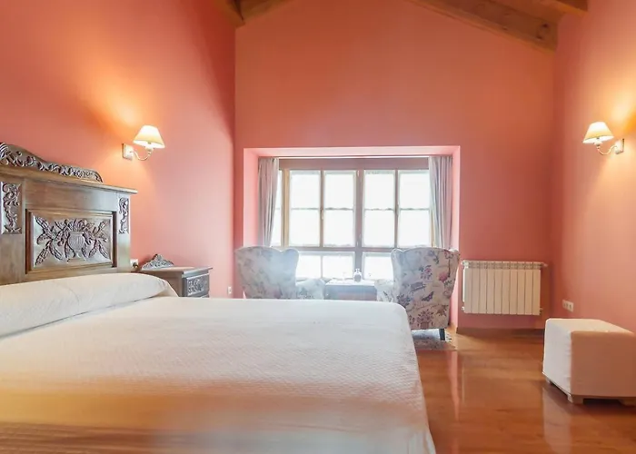 La Casona De La Bisa En Villanueva De Colombres